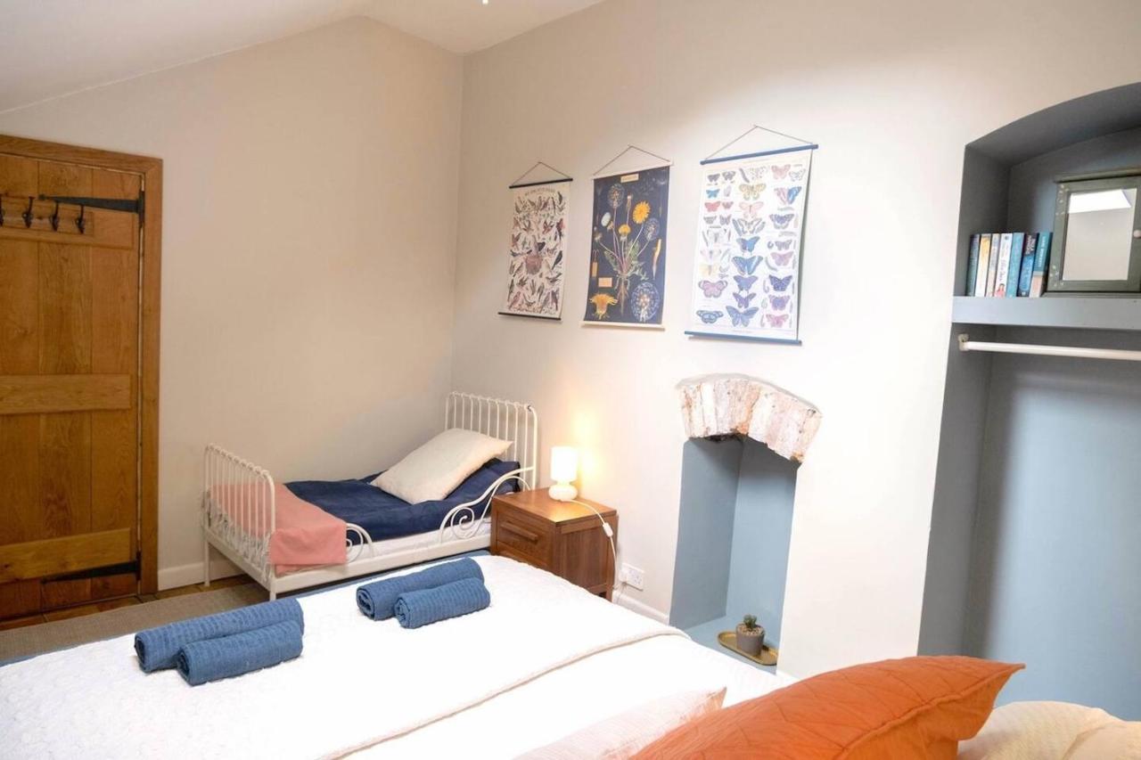 Lovely Property In The Heart Of Somerset, Sleeps 9 Shepton Mallet Exteriér fotografie